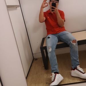 Meet your Posher, Axel arath